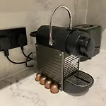 Luxury 2 Bedroom Apartment W/ Free Parking