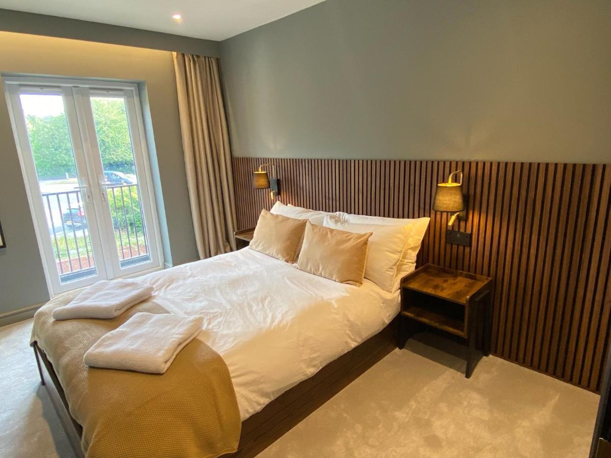 Luxury 2 Bedroom W/ Free Parking *