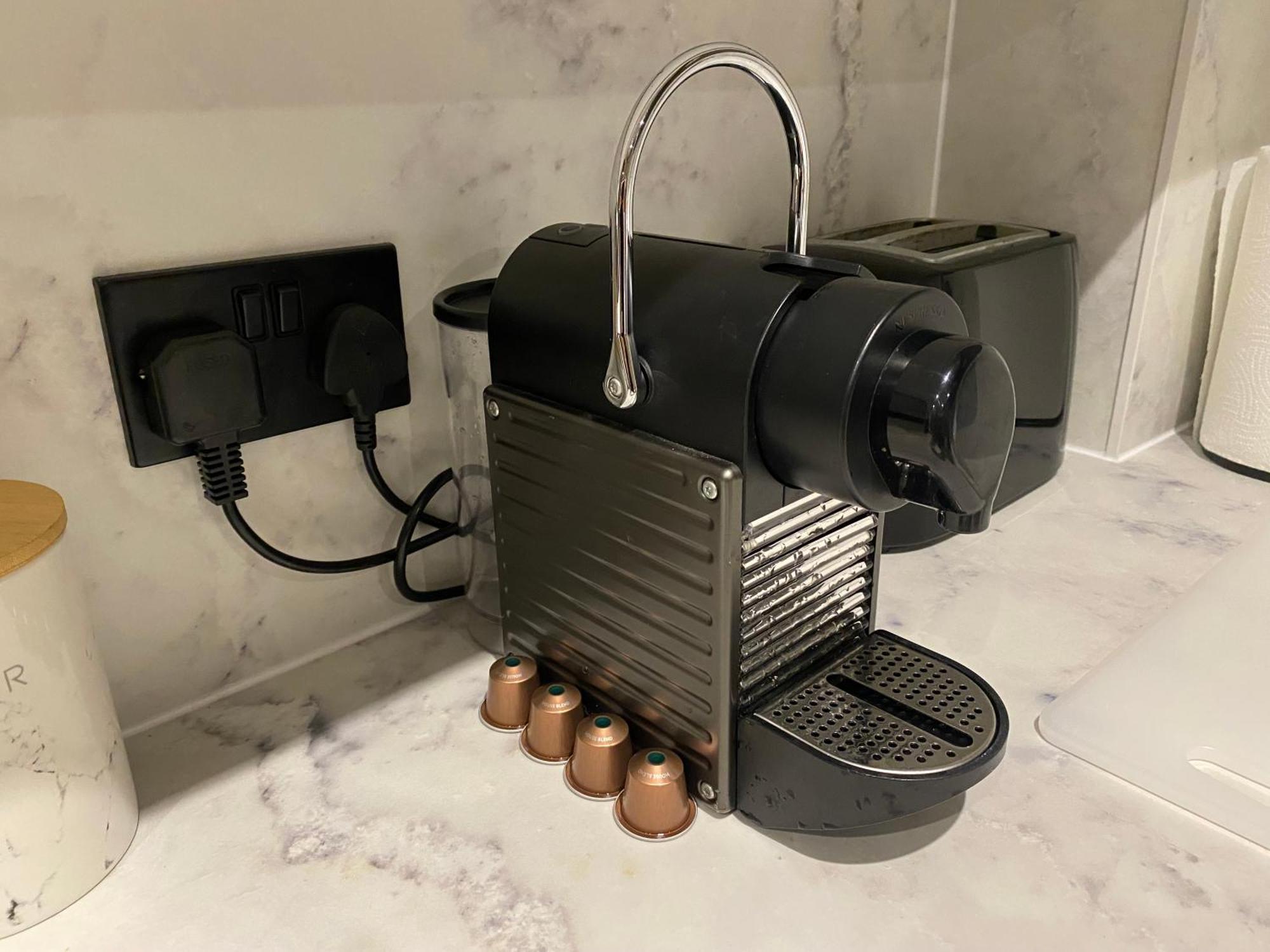 Luxury 2 Bedroom W/ Free Parking